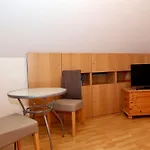 Semesterbostad Freia En Uli *